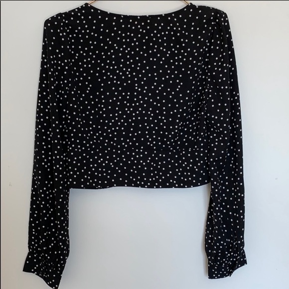 Cropped Deep Plunge Blouse Size Medium - Picture 2 of 3
